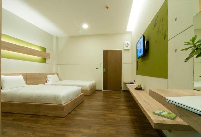 غرفة قياسية, The Zenith Residence