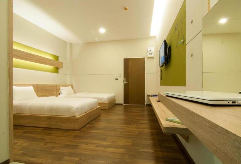 غرفة قياسية, The Zenith Residence