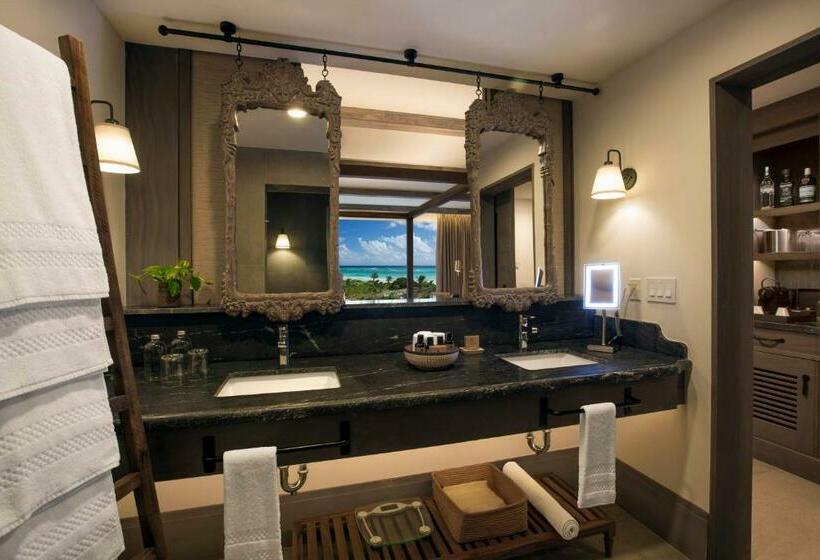 ルームシェアのワンベッド, Unico Hotel Riviera Maya Adults Only