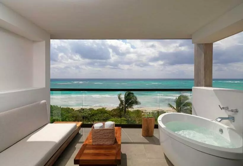 ルームシェアのワンベッド, Unico Hotel Riviera Maya Adults Only
