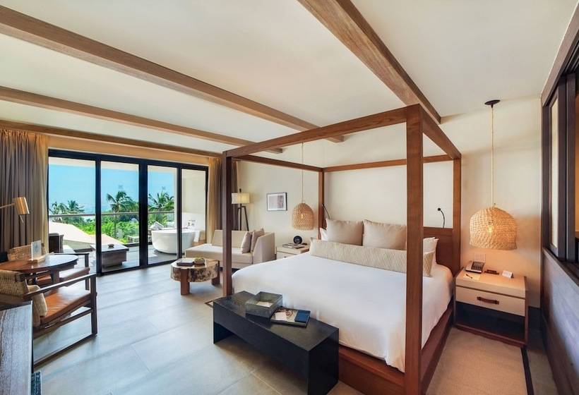 ルームシェアのワンベッド, Unico Hotel Riviera Maya Adults Only