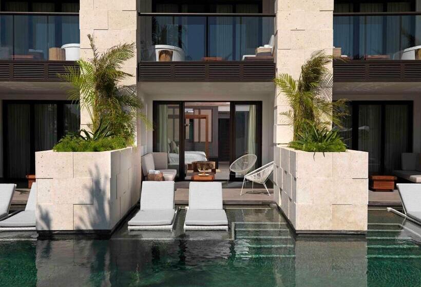 ルームシェアのワンベッド, Unico Hotel Riviera Maya Adults Only