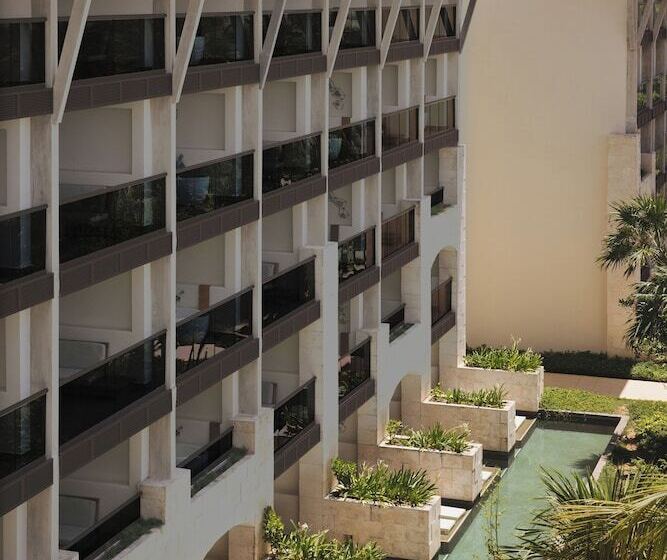 ルームシェアのワンベッド, Unico Hotel Riviera Maya Adults Only