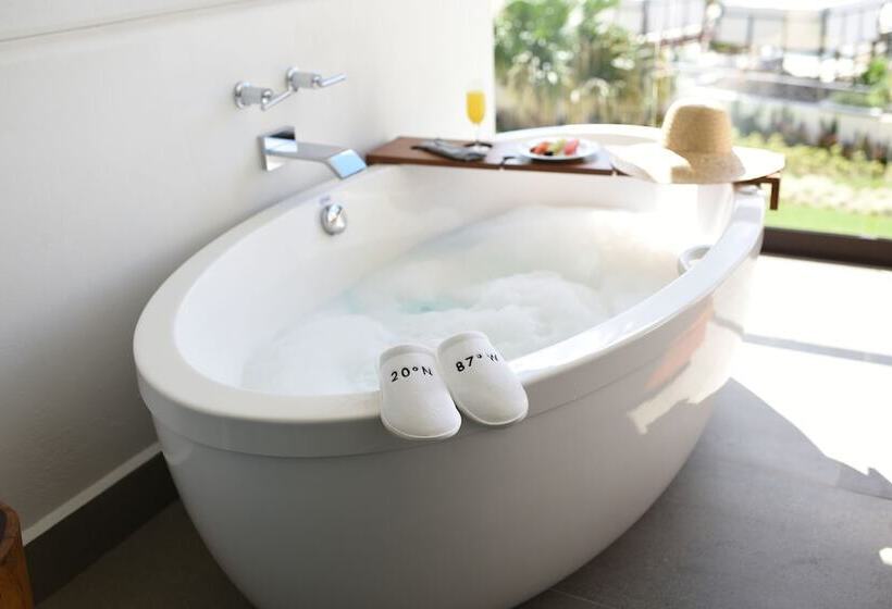 سرير فى غرفة مشتركه, Unico Hotel Riviera Maya Adults Only