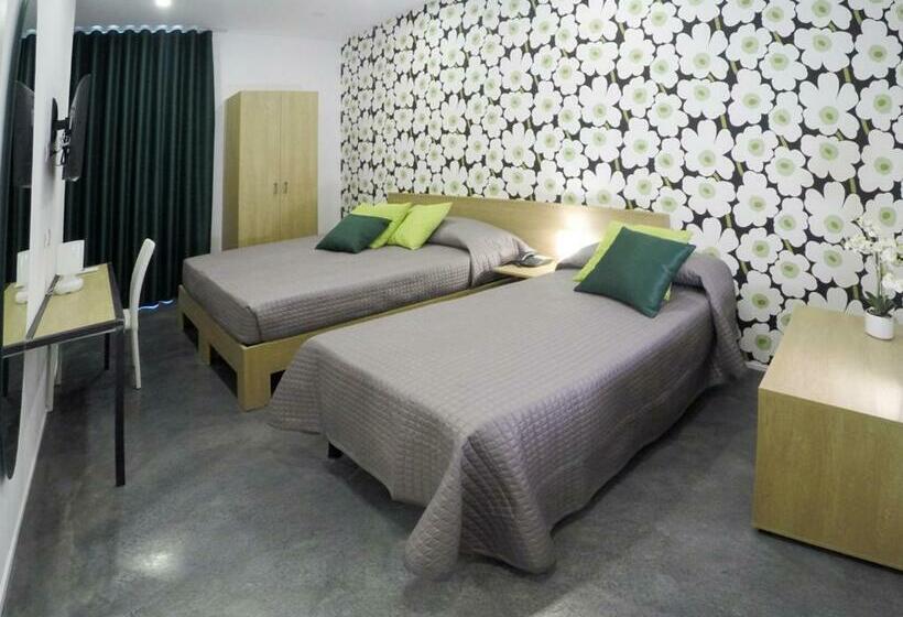 חדר סופריור לשלושה, Abraxia Guest House