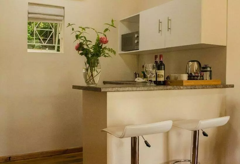 Standard-huone, Adley House