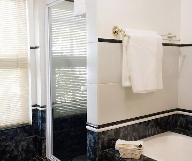 Deluxe-huone, Adley House