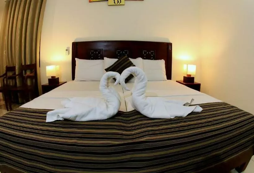 デラックストリプルルーム, Safari Lodge Yala