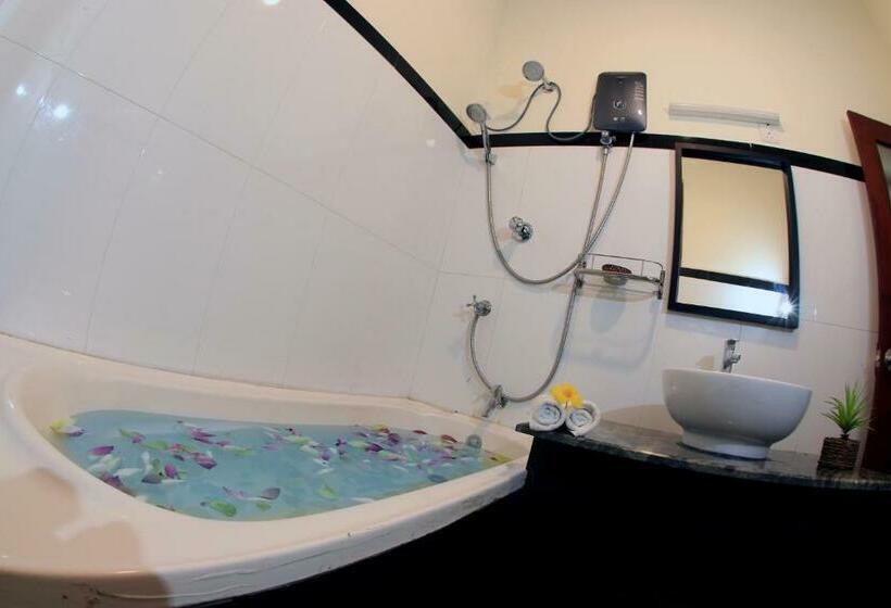 Номер Deluxe, Safari Lodge Yala