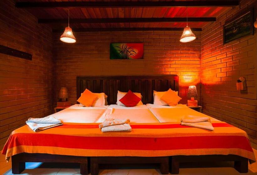 デラックスファミリールーム, Safari Lodge Yala