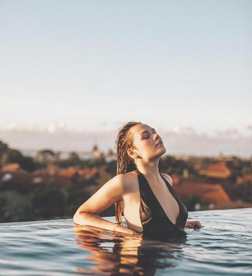 Президентский Люкс, Fox Hotel Jimbaran Beach