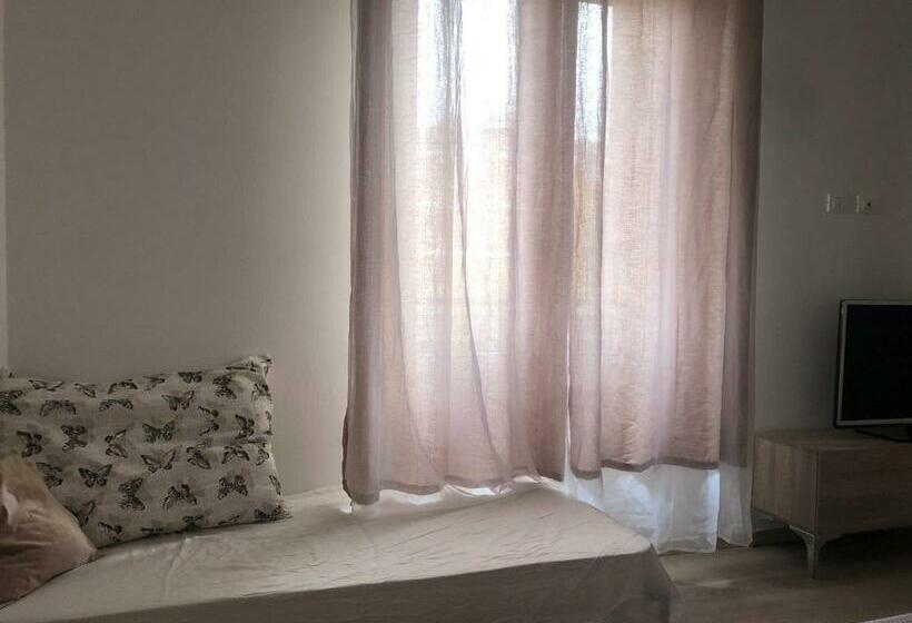 Chambre Deluxe King Size, R&b Midora