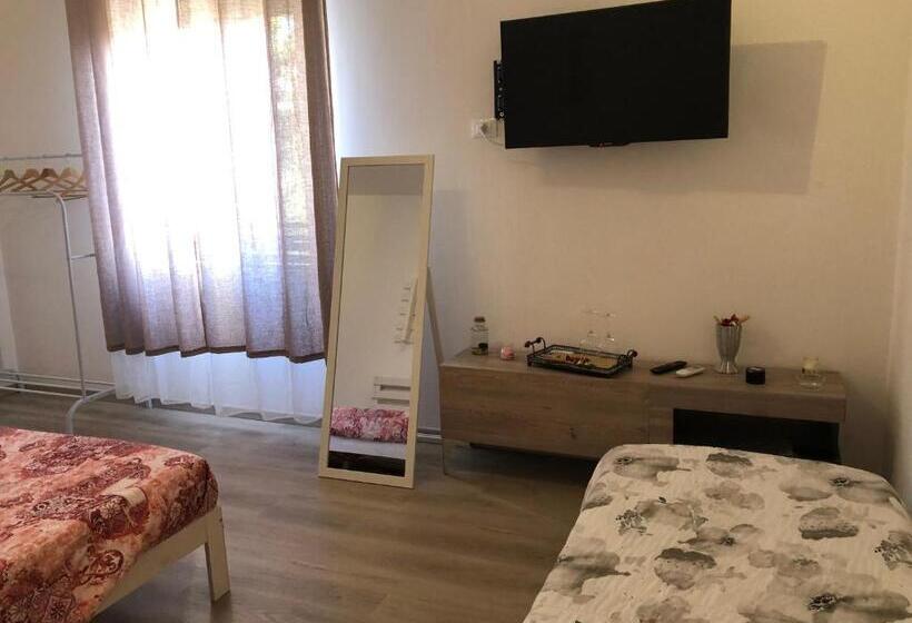 Chambre Deluxe King Size, R&b Midora