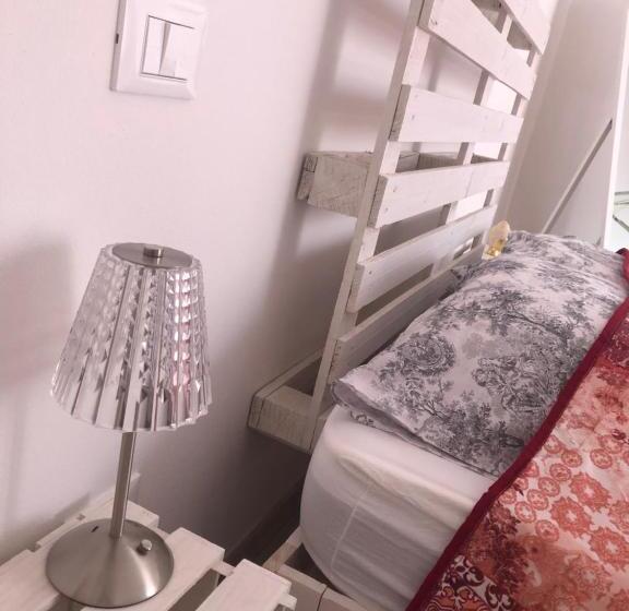 Chambre Deluxe King Size, R&b Midora