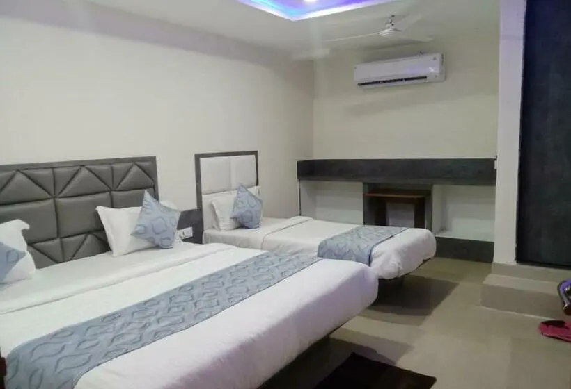 Classic Kolmen Hengen Huone, Rk Villa