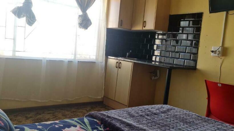 غرفة قياسية, Ojong S Guesthouse Kraaifontein   Eikendel