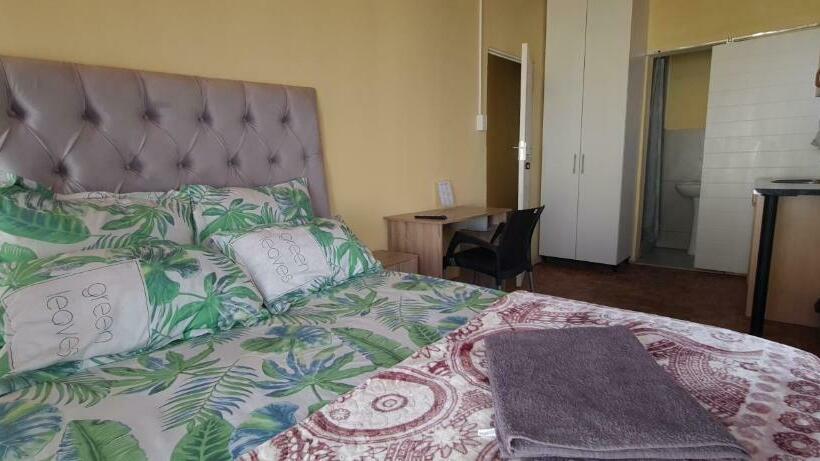 غرفة قياسية, Ojong S Guesthouse Kraaifontein   Eikendel