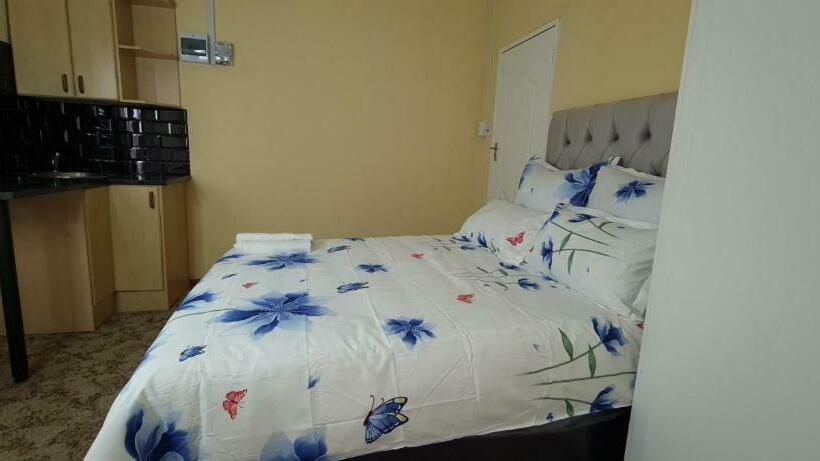 غرفة قياسية, Ojong S Guesthouse Kraaifontein   Eikendel