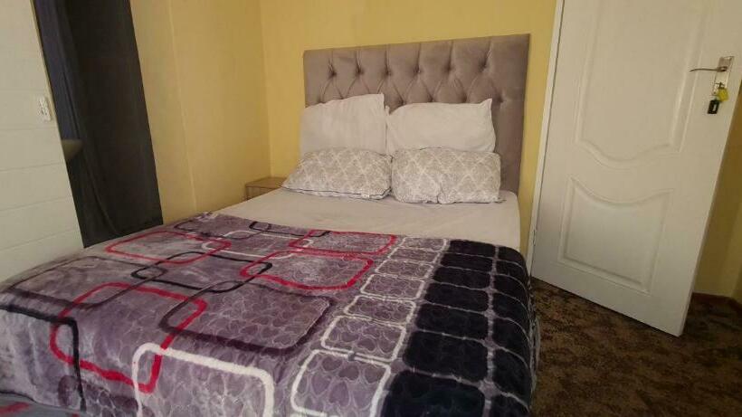 غرفة قياسية, Ojong S Guesthouse Kraaifontein   Eikendel