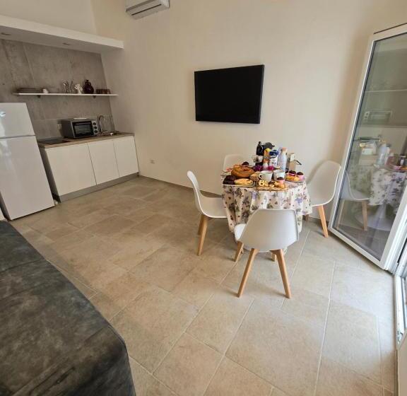 آپارتمان 1 خوابه با تراس, Palazzo Scianni