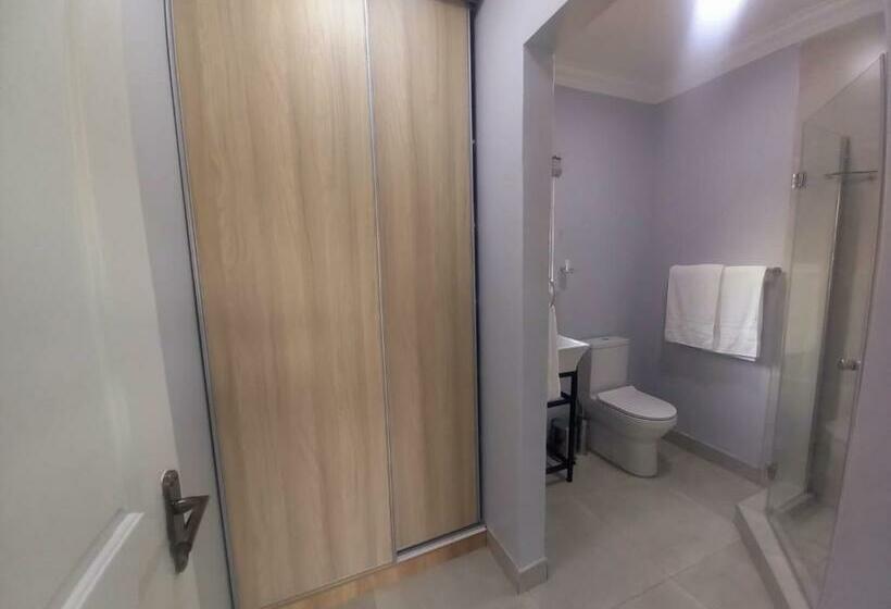 Номер Стандарт, Realjoy Guest Suites