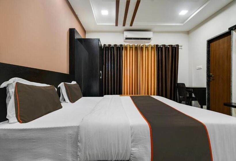 חדר סטנדרט, Santushti Hotel & Restaurant, Indore