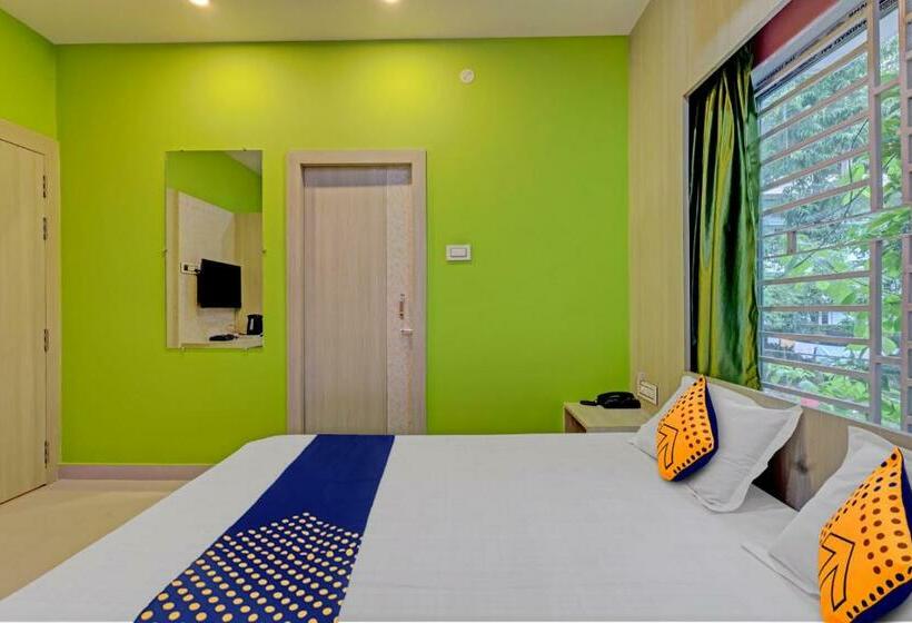 غرفة كلاسيكية ثلاثية, Oyo Flagship Borah S Griham