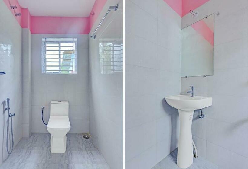 غرفة كلاسيكية ثلاثية, Oyo Flagship Borah S Griham