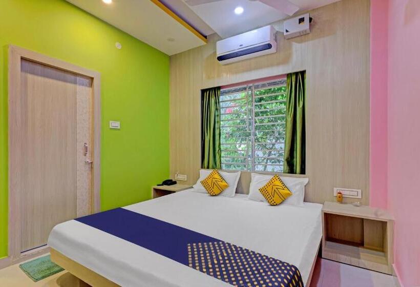 غرفة كلاسيكية ثلاثية, Oyo Flagship Borah S Griham