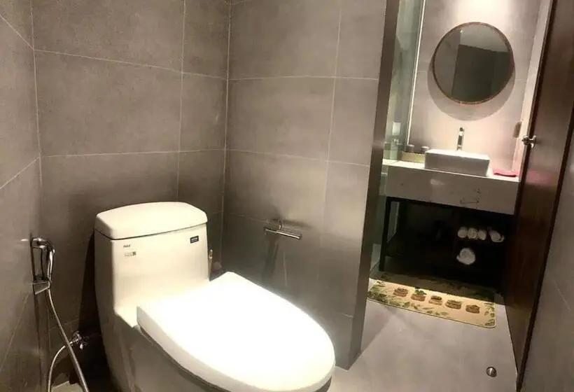 سوئیت با تخت بزرگ, Happy Beach Seaview Hotel   The Arena Cam Ranh Resort