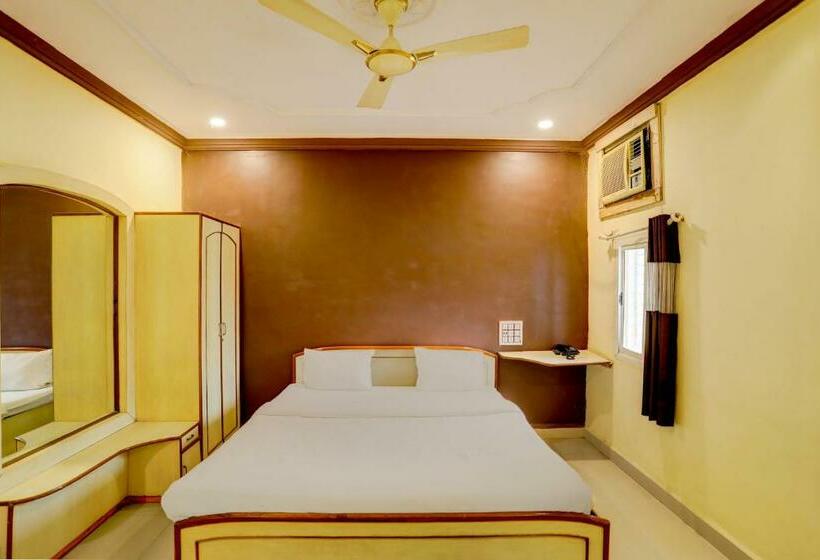 Трехместный Номер Классика, Oyo Hotel Santushti Maharaja