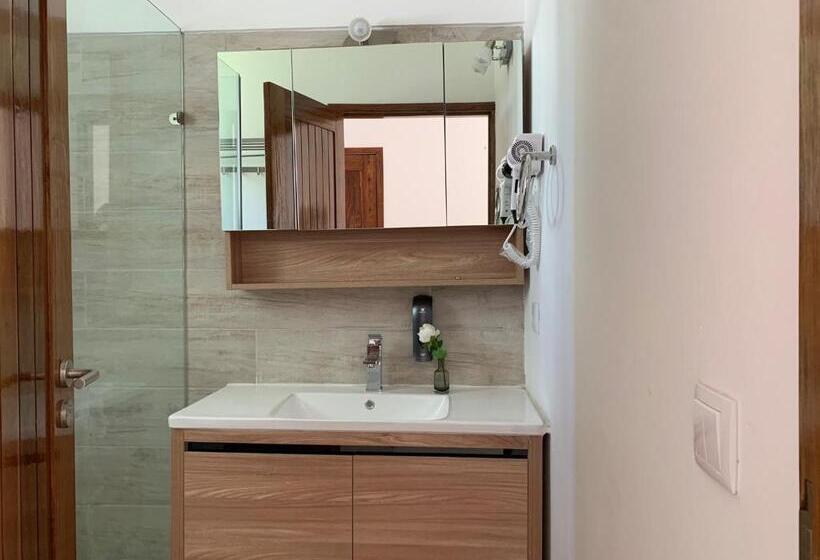 패밀리 룸, Casa Mozita