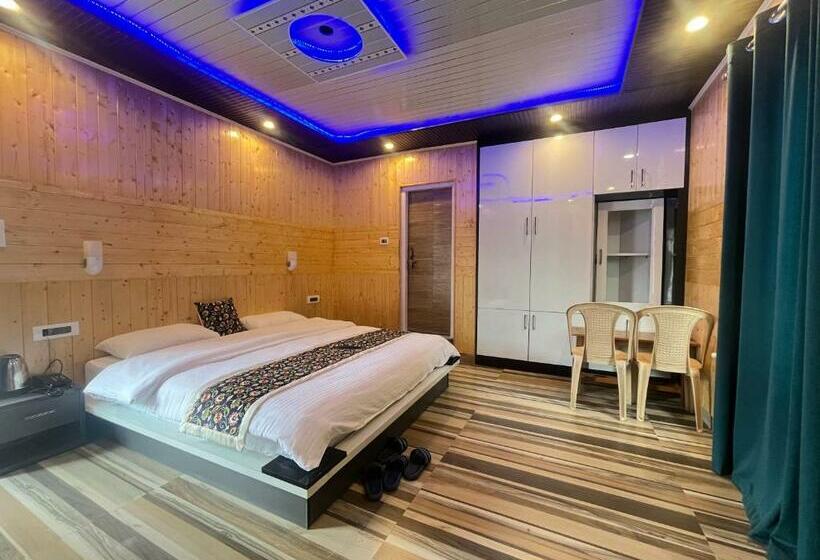 חדר דלוקס, Sonamarg Snow View