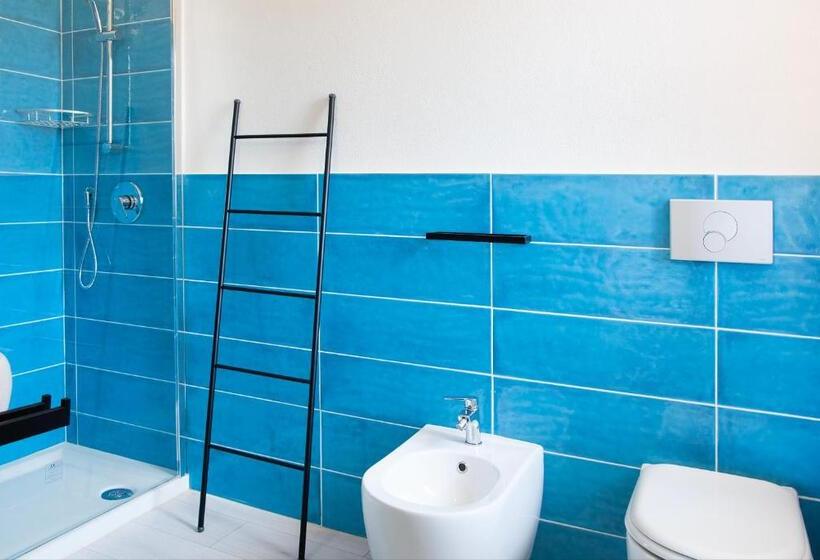 اتاق استاندارد با چشم‌انداز دریا, Solanas Home Stay   Rooms
