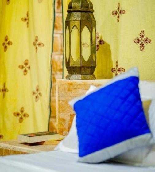 Quarto Estandar, Experience Desert Resort