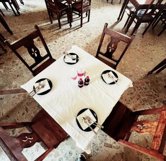 Quarto Estandar, Experience Desert Resort