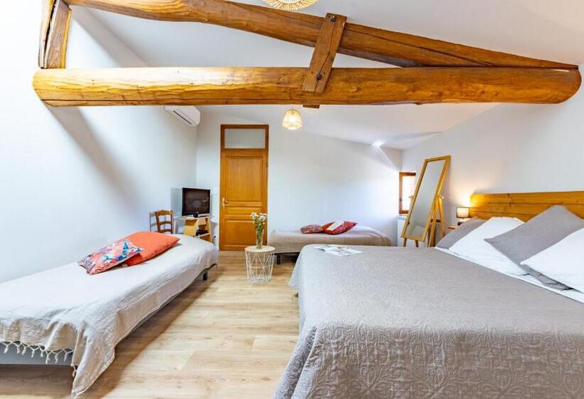 Трехместный Номер Комфорт, ô Domaine Du Roussillon