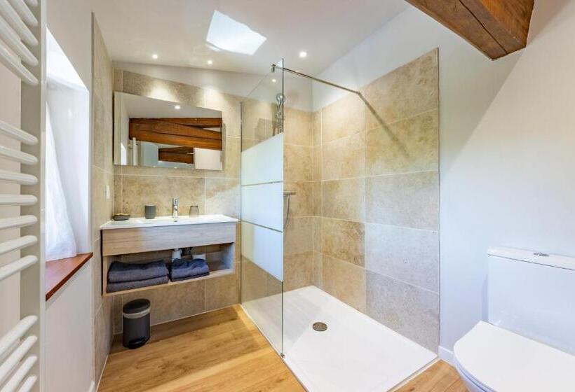 חדר קומפורט לשלושה, ô Domaine Du Roussillon