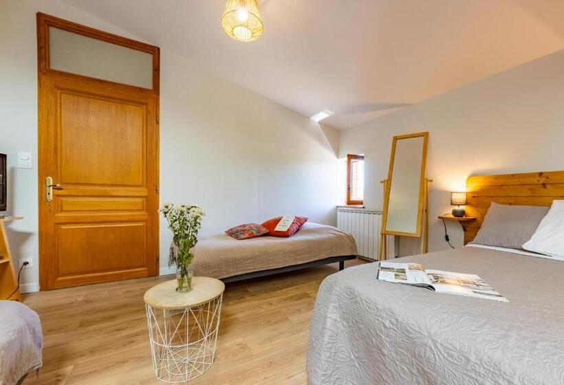 חדר קומפורט לשלושה, ô Domaine Du Roussillon