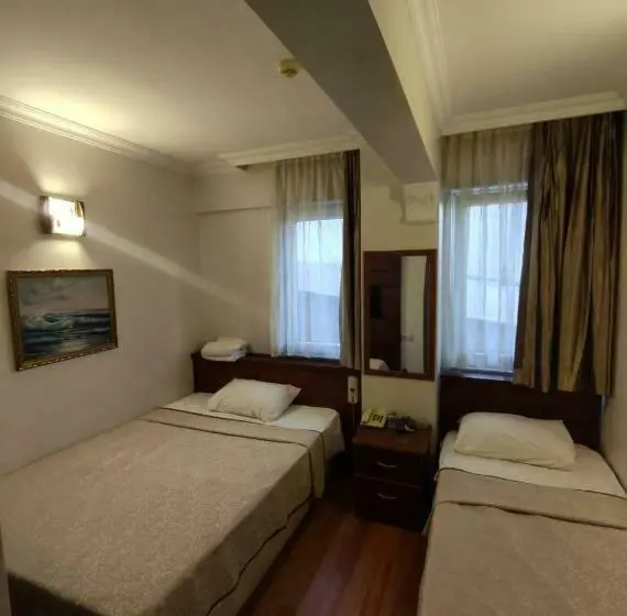 Standard-huone, Nayla