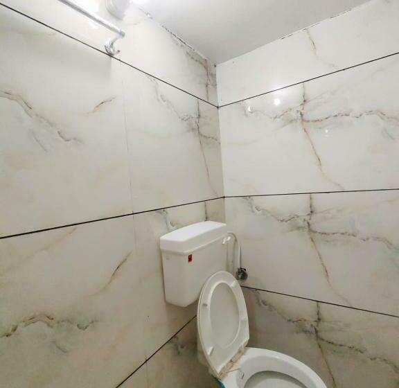 اتاق خانوادگی, Shipra Suites