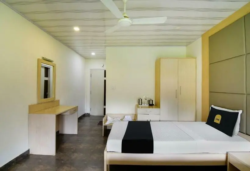 Classic Kolmen Hengen Huone, Townhouse Oak Gorumara Jungle Resort