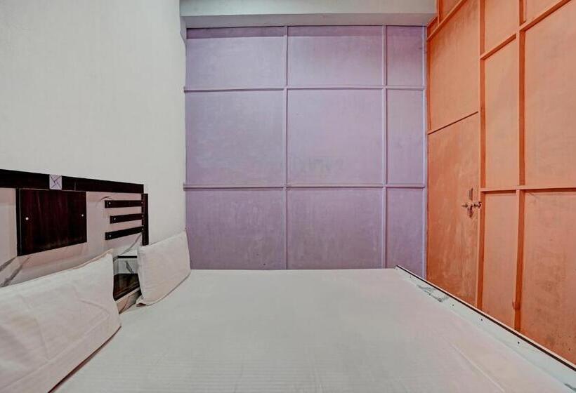 Трехместный Номер Классика, Oyo Hotel Rudhra