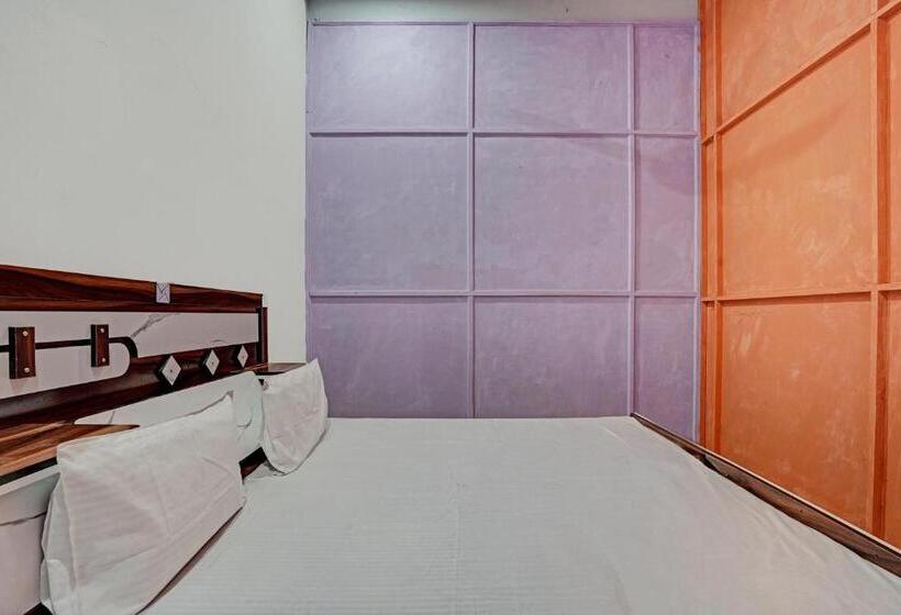 三人经典房间, Oyo Hotel Rudhra