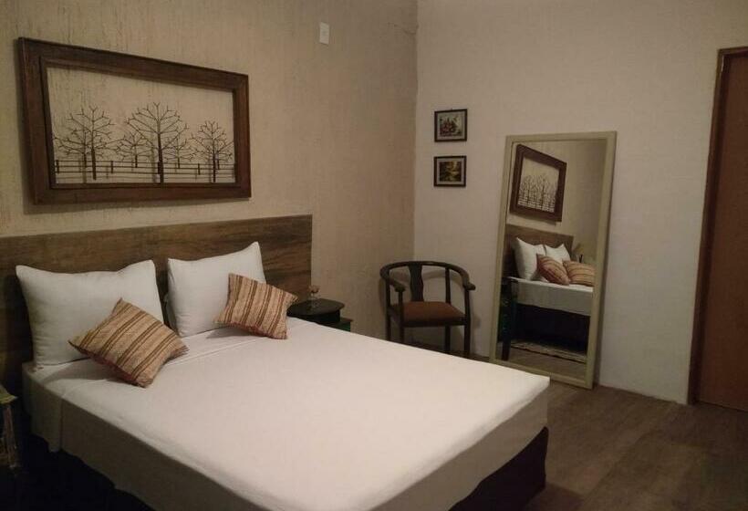 Standaard Driepersoonskamer, Pousada Casa Jardim