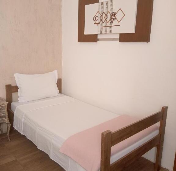 Standaard Driepersoonskamer, Pousada Casa Jardim