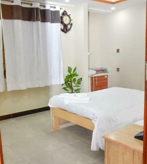 استودیوی استاندارد, Dunleigh Apartments