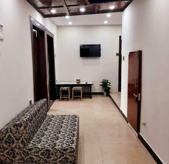 سوئیت با بالکن, Dunleigh Apartments