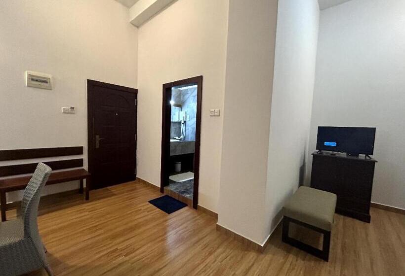 Семейный Номер, K And K Country Resort