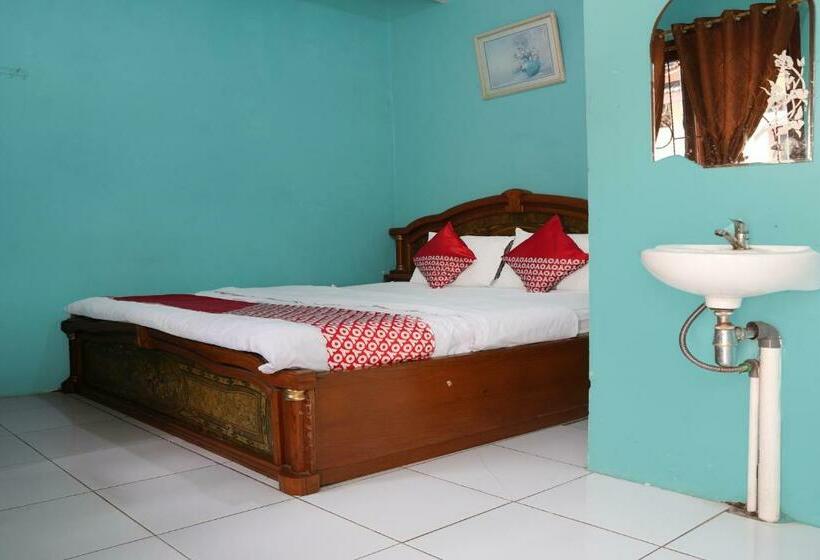 Номер Стандарт, Oyo 92831 Penginapan Raja